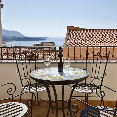 Terrazza Della Rocca *
