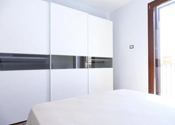 別荘 Terrazza Della Rocca *